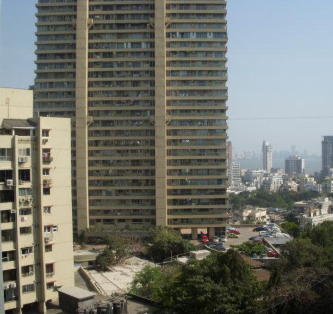 Flat for sale in Prithvi Apartments, Altamount Road